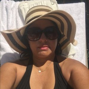 Meet your Posher, Michelle